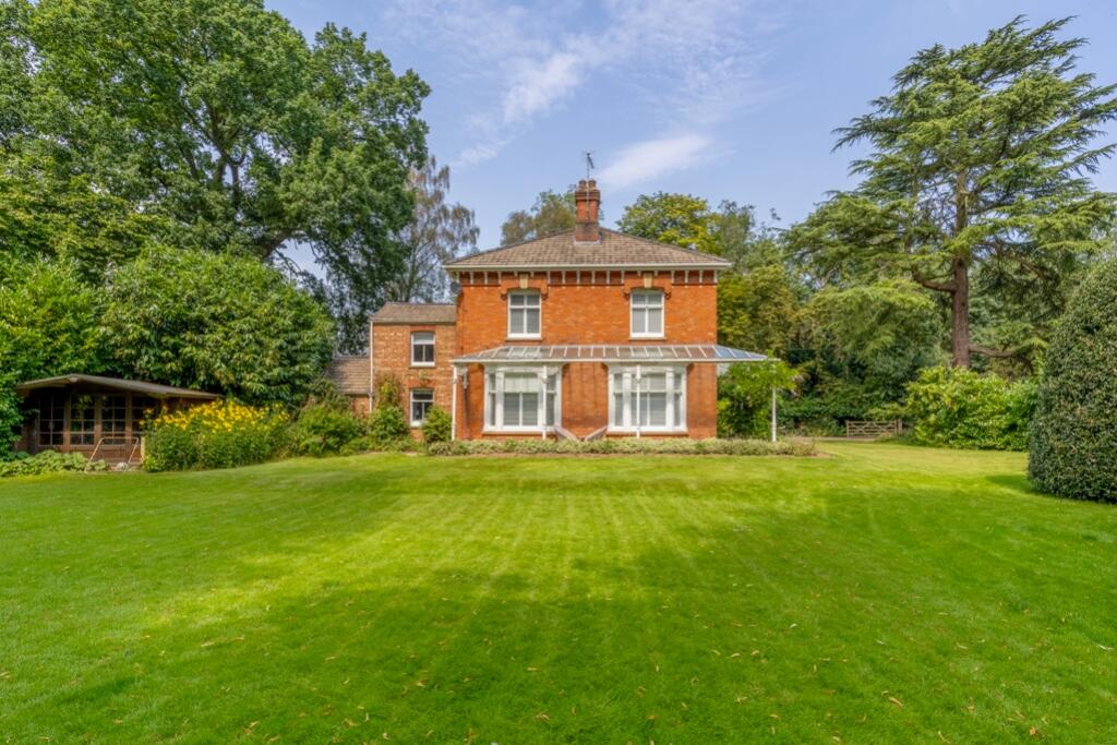 84 Boston Road (Kirton)-8