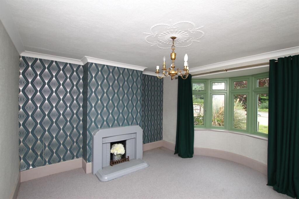Dining Room.JPG