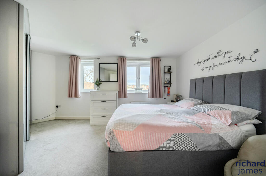 971cbb3374d34f6b9b672f77b671e4e2