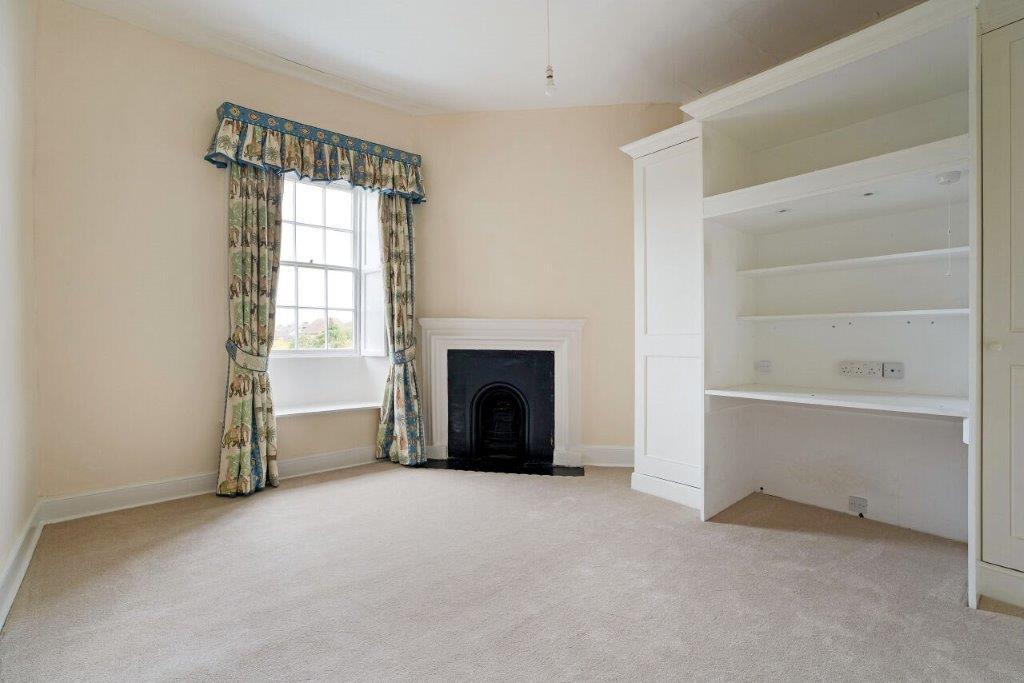 Longcot House - Bedroom 4.jpg