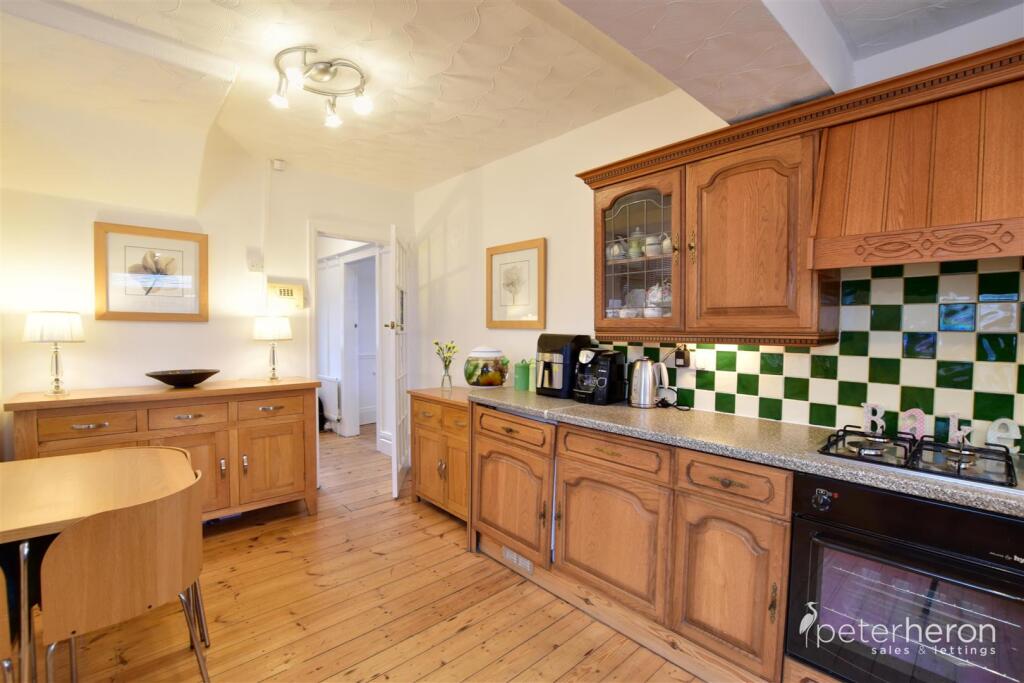 Dining Kitchen