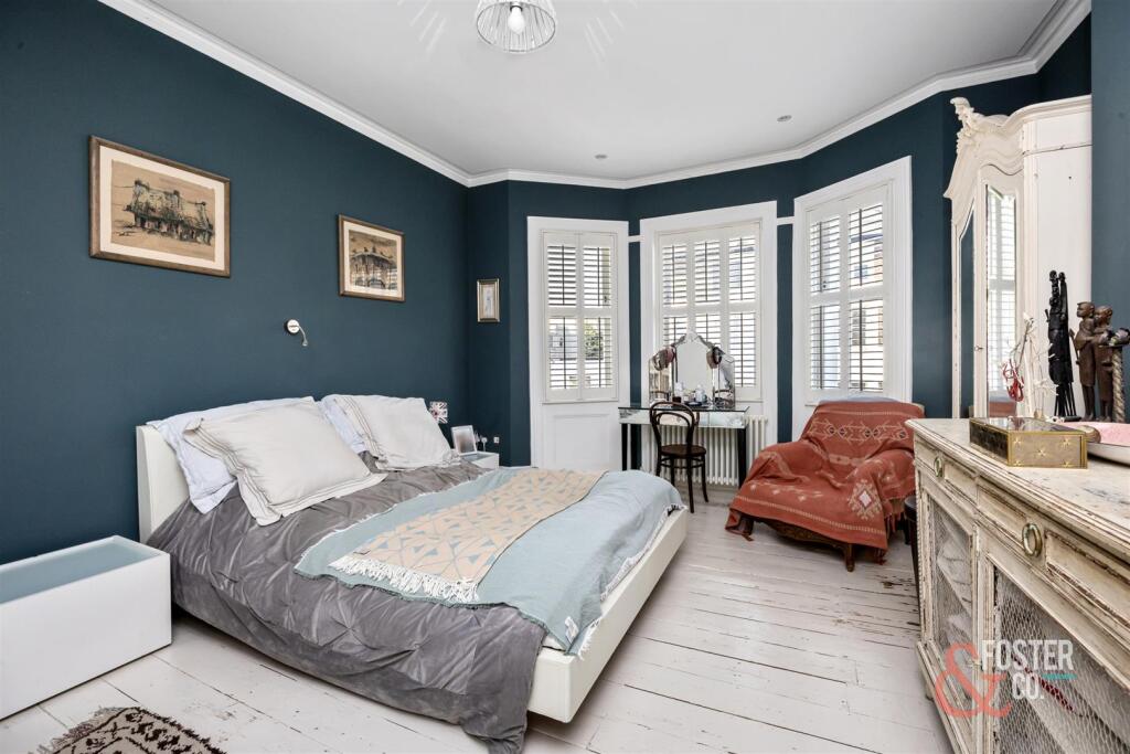 Albany VIllas, 8-006.jpg