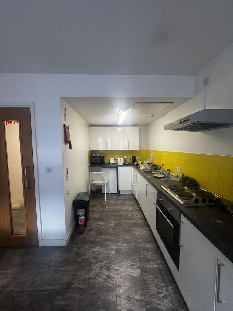 chapelst306sIMG_9908.jpg
