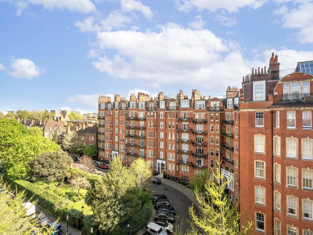 Oakwood Court