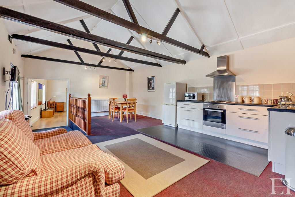 8658493-interiorW...