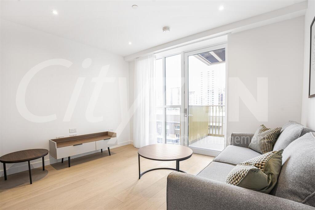 RECEPTION AREA (SIMILAR APARTMENT)
