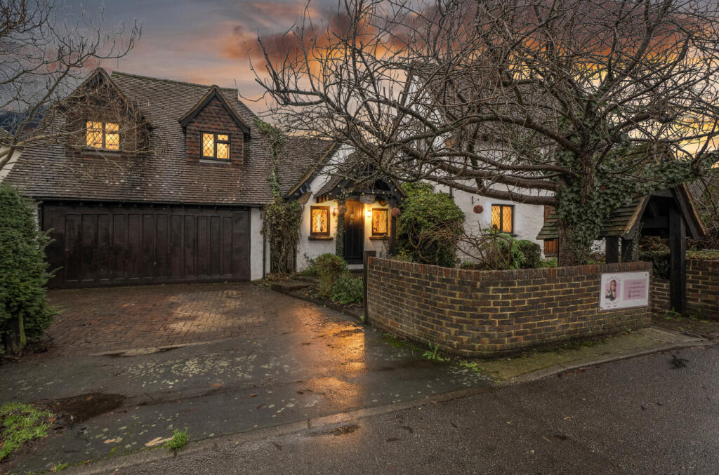 1385331-45-693183...