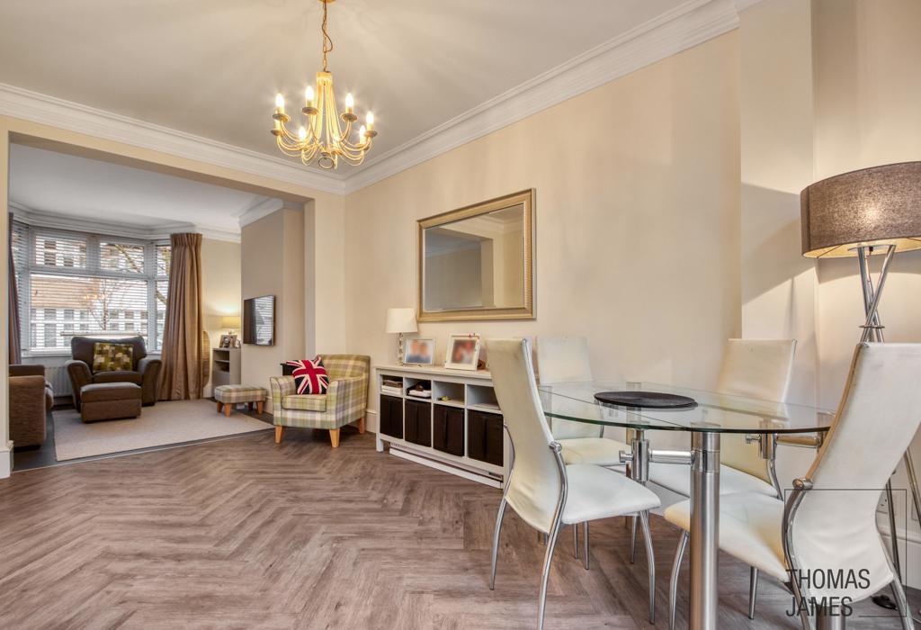 Elsiedene Road, family homes