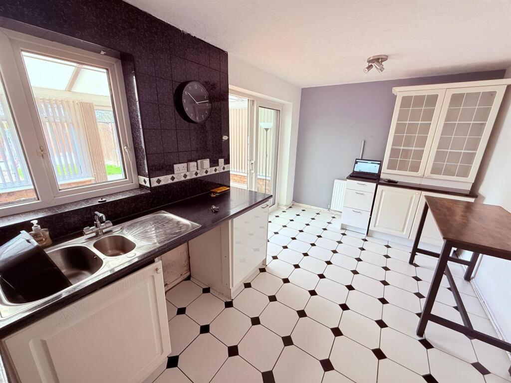 PHOTO-2025-04-07-13-27-26 (4).jpg