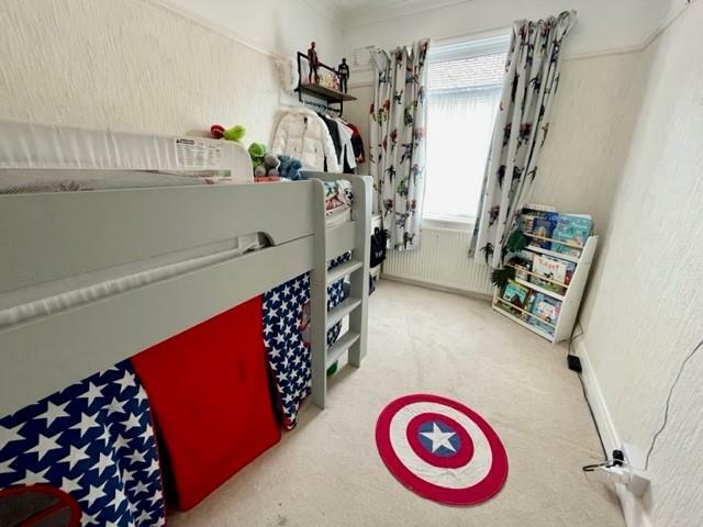 Bed 3.jpg