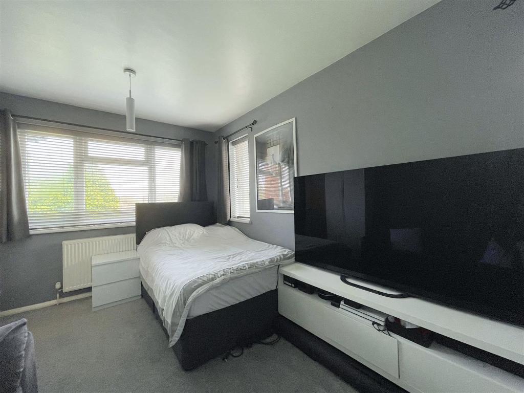 Bedroom Two (2).jpeg