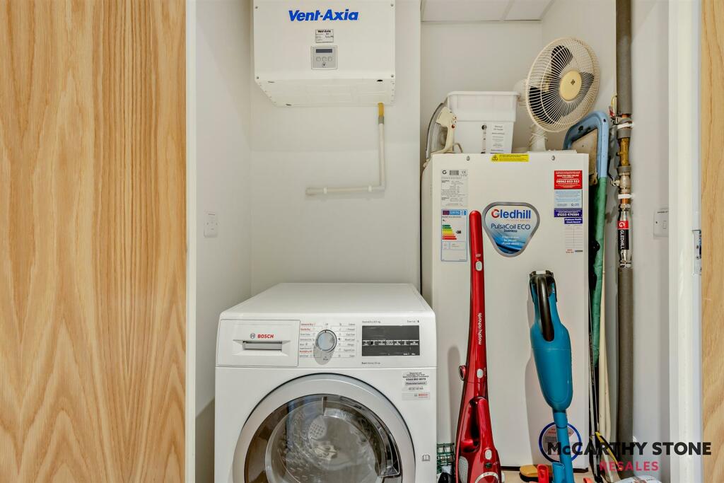 8614549-interior11-800.jpg