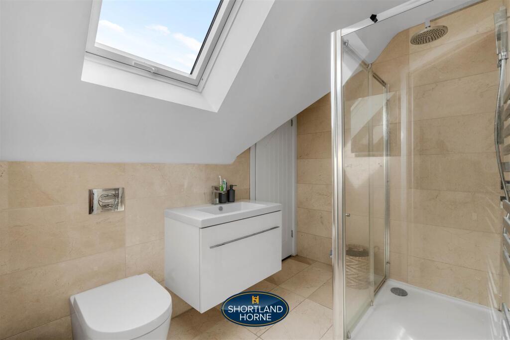 2 Evergreen Close WM (12 of 49).jpg