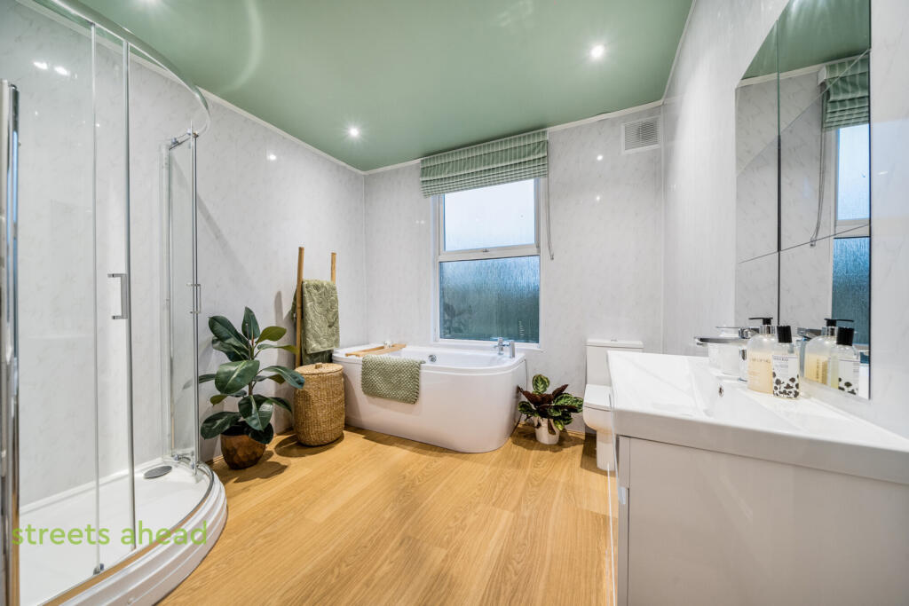 b1a2a412-dd75-41d...