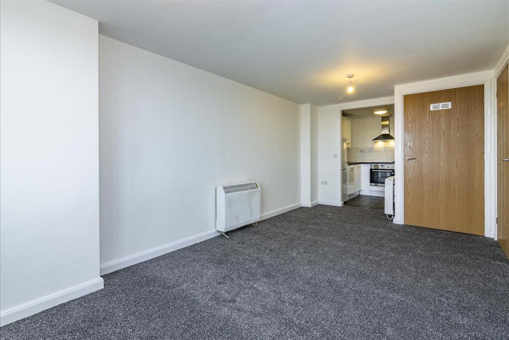 603SheridanCourt-5.jpg