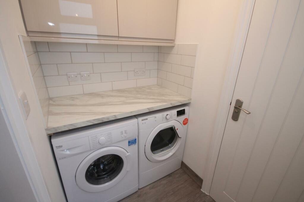 Utility Room (Copy).JPG