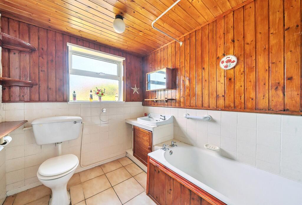 1302794-13-683da4...