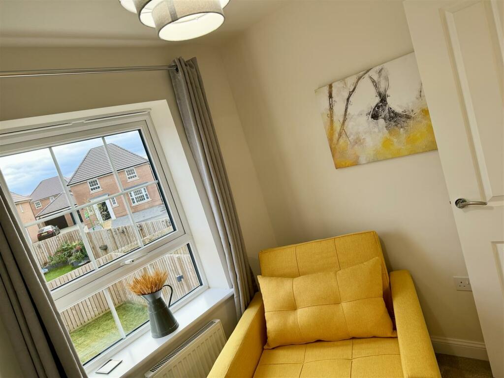Fourth bedroom