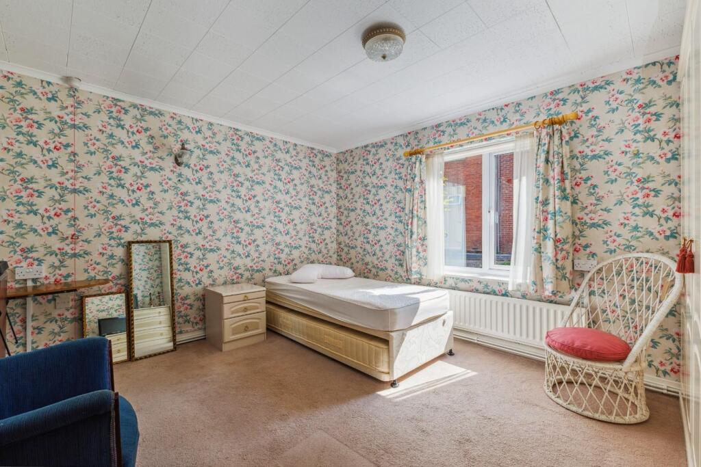 94182_Flat 7 Harnleigh Green 80 Harnham Road(13).j