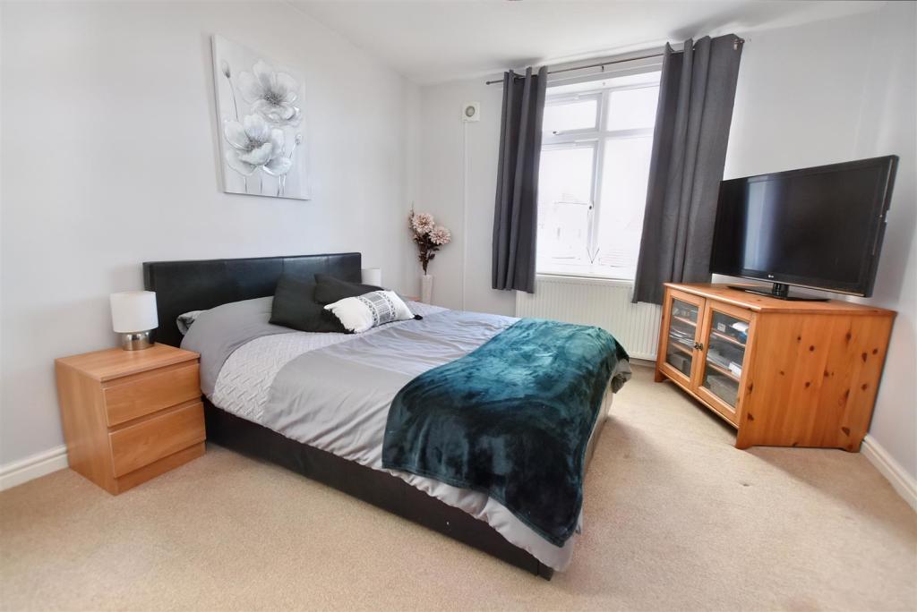 Bedroom.jpg
