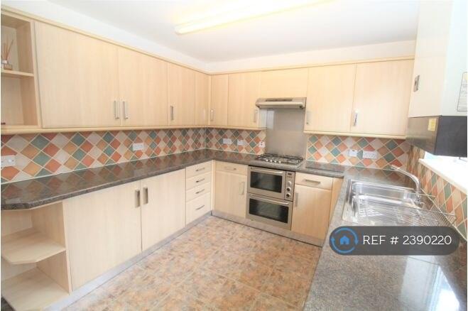 Kitchen 2