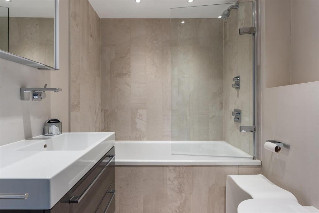 Flat 27, Manor House Court W9 2PZ-No Watermark-2.j