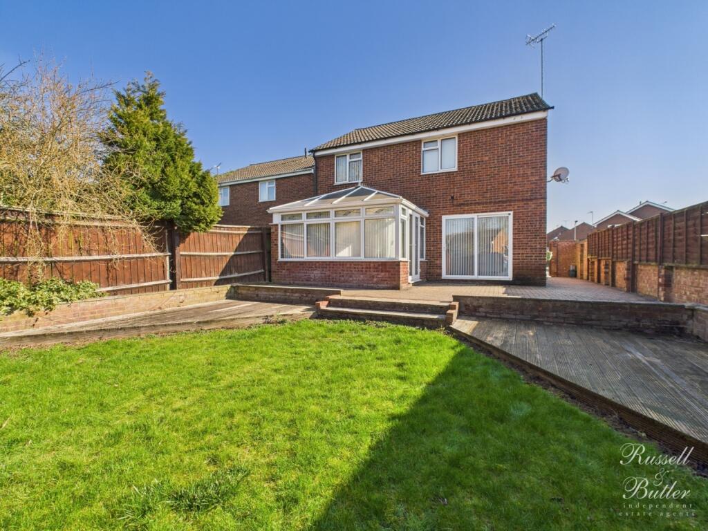 CAM01995G0-PR0262-STILL020