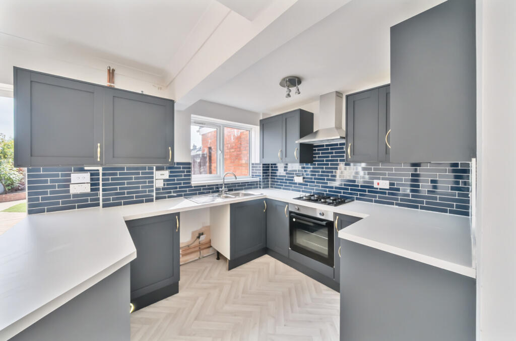 1326695-13-687a81...