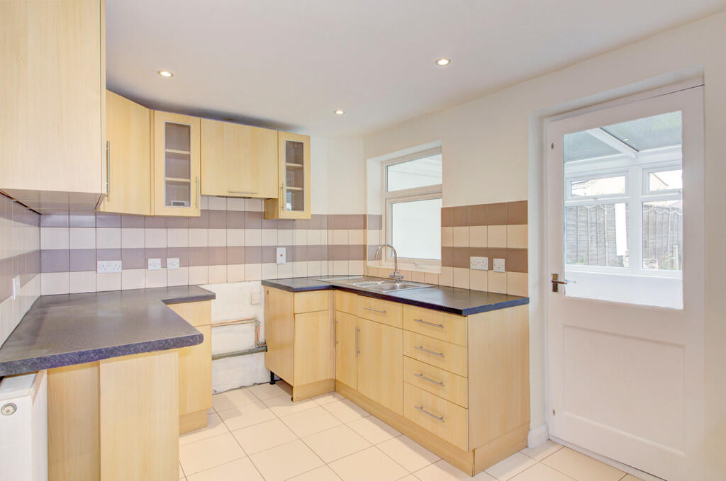 17 thames cres16