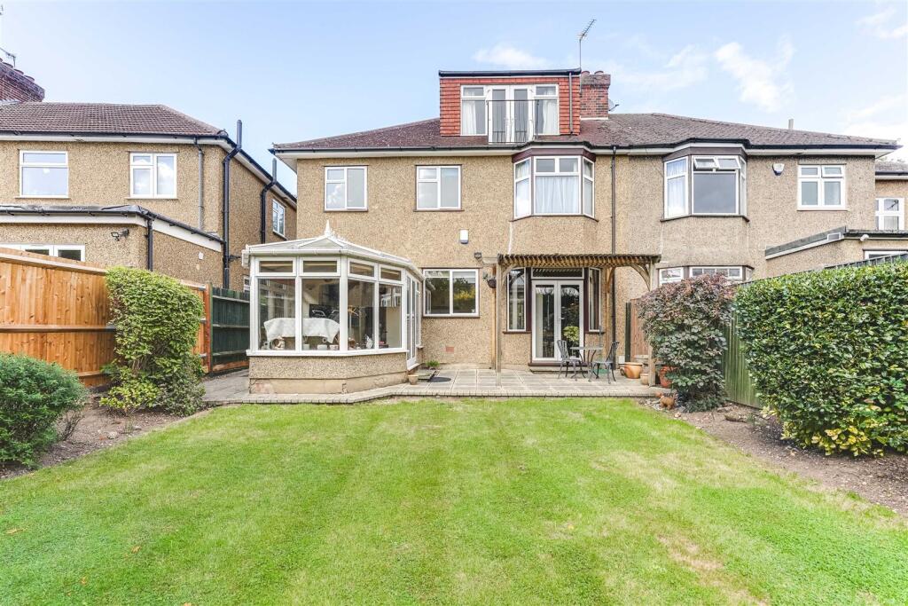 Phipps Hatch Lane-10.jpg