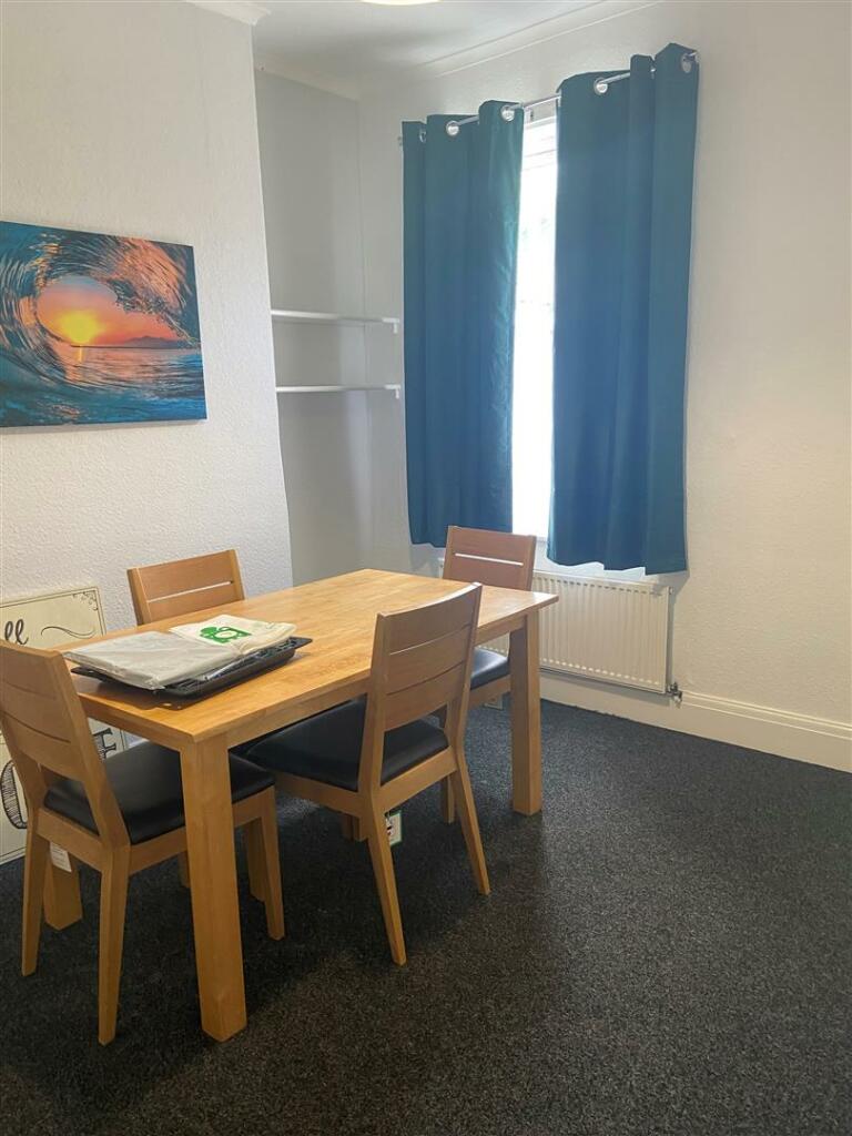 Dining Room 1.1.JPG