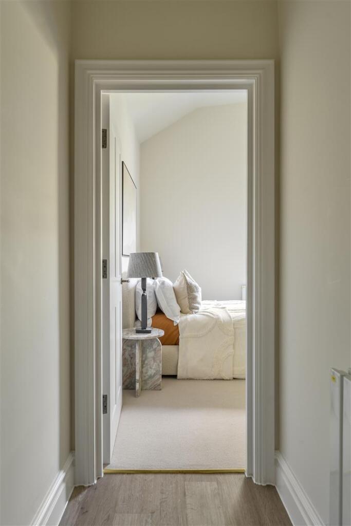 Hallway.jpg