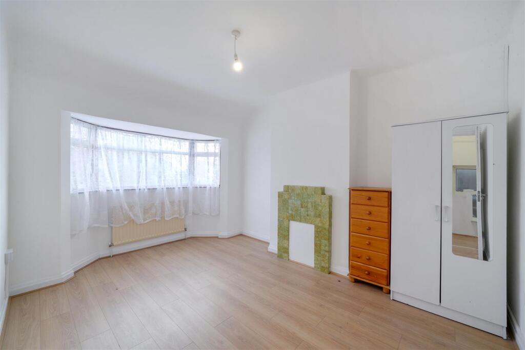 79 St. Michaels Avenue - KwzaFgKINgDwVZiYFPLC.jpg