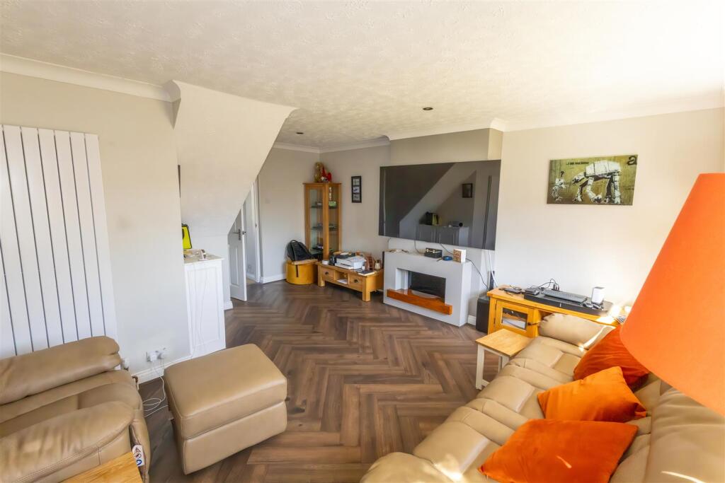 Reeves Way-13 - t.jpeg