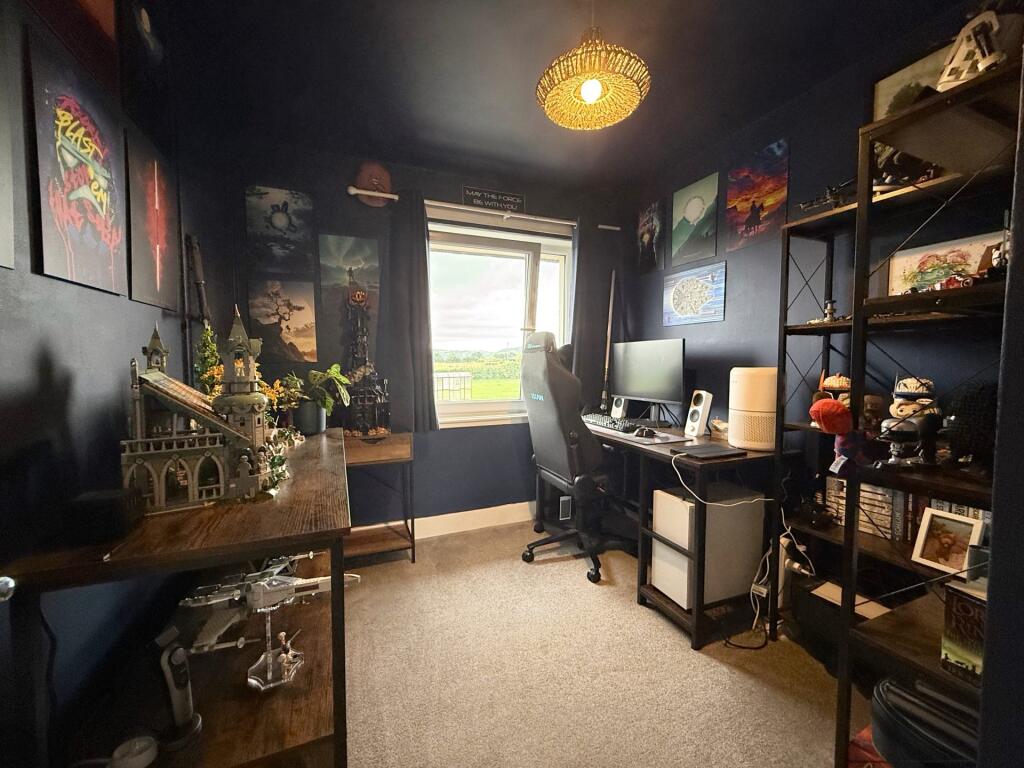 144 Hardthorn Road, Dumfries, DG2 9JT - Braidwoods