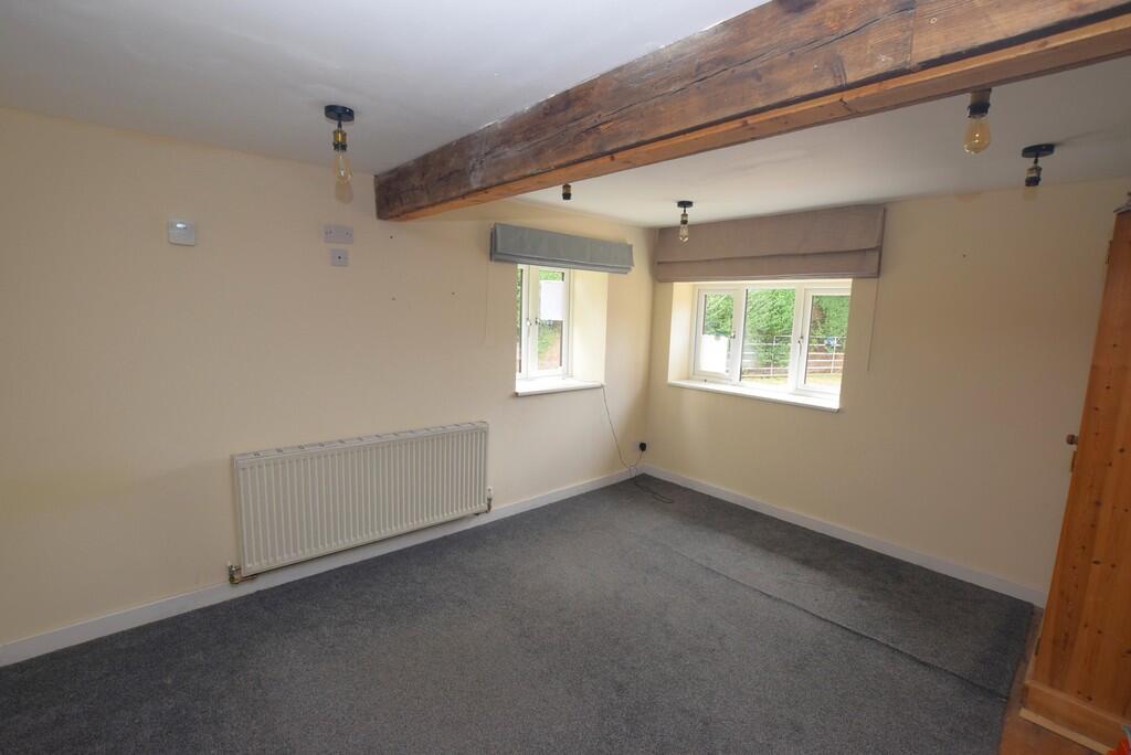 Charlton Barn Fam...