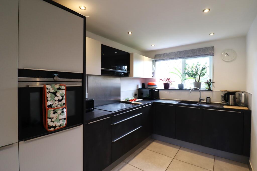 25 Engaine Drive kit
