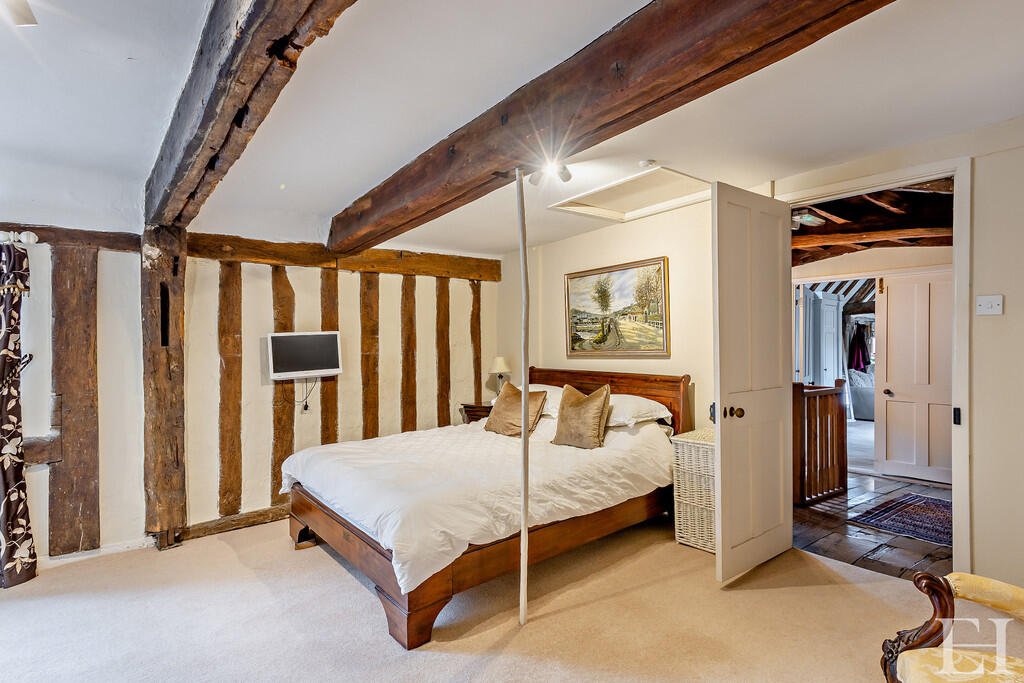 8643202-interiorW...