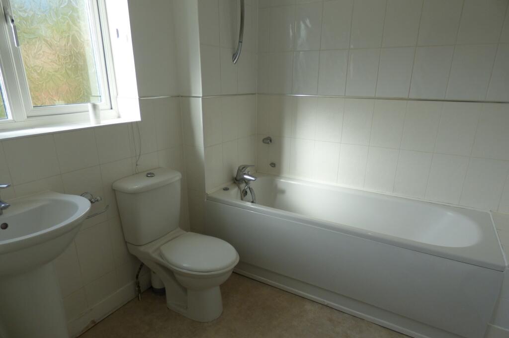 Seacole Crescent 5 M