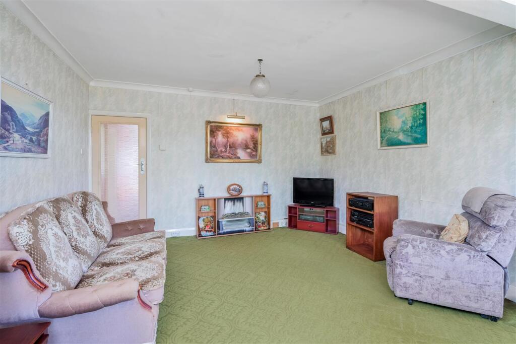 AMIS AVENUE,  (14 FROM 24)-15.jpg