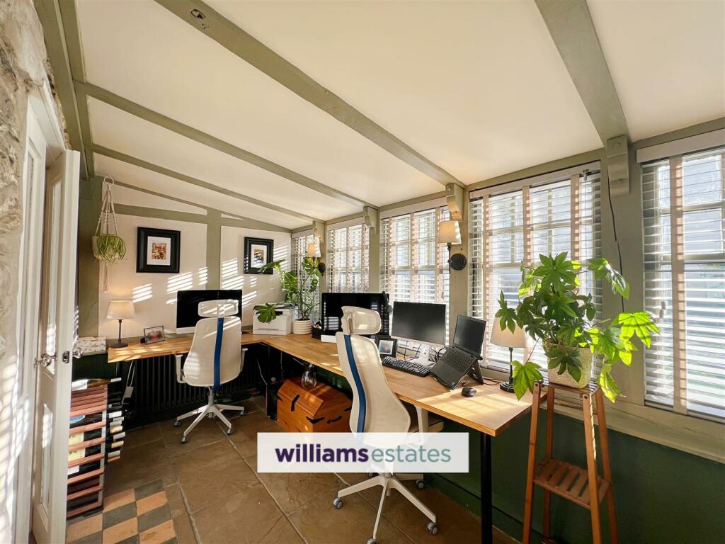 Dining Room / Study