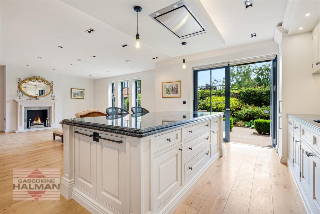 Living-Dining Kitche