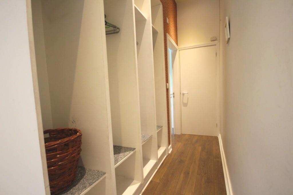 WARDROBES/STORAGE