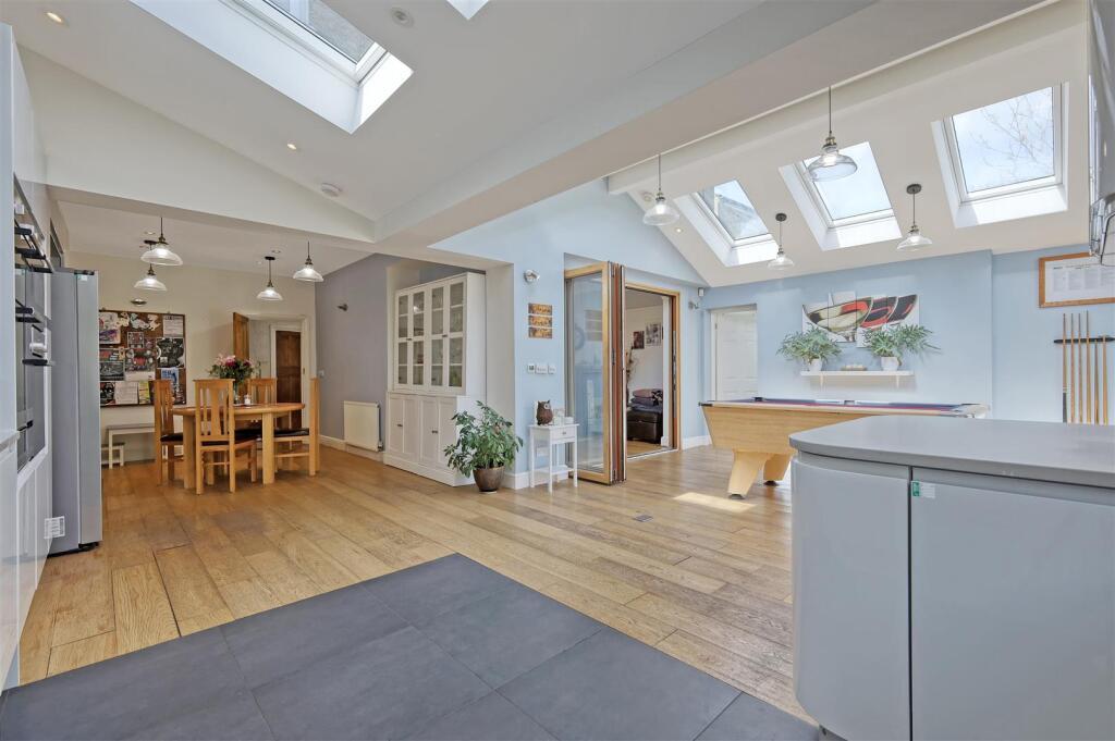 img_5605_33 copy 2.jpg