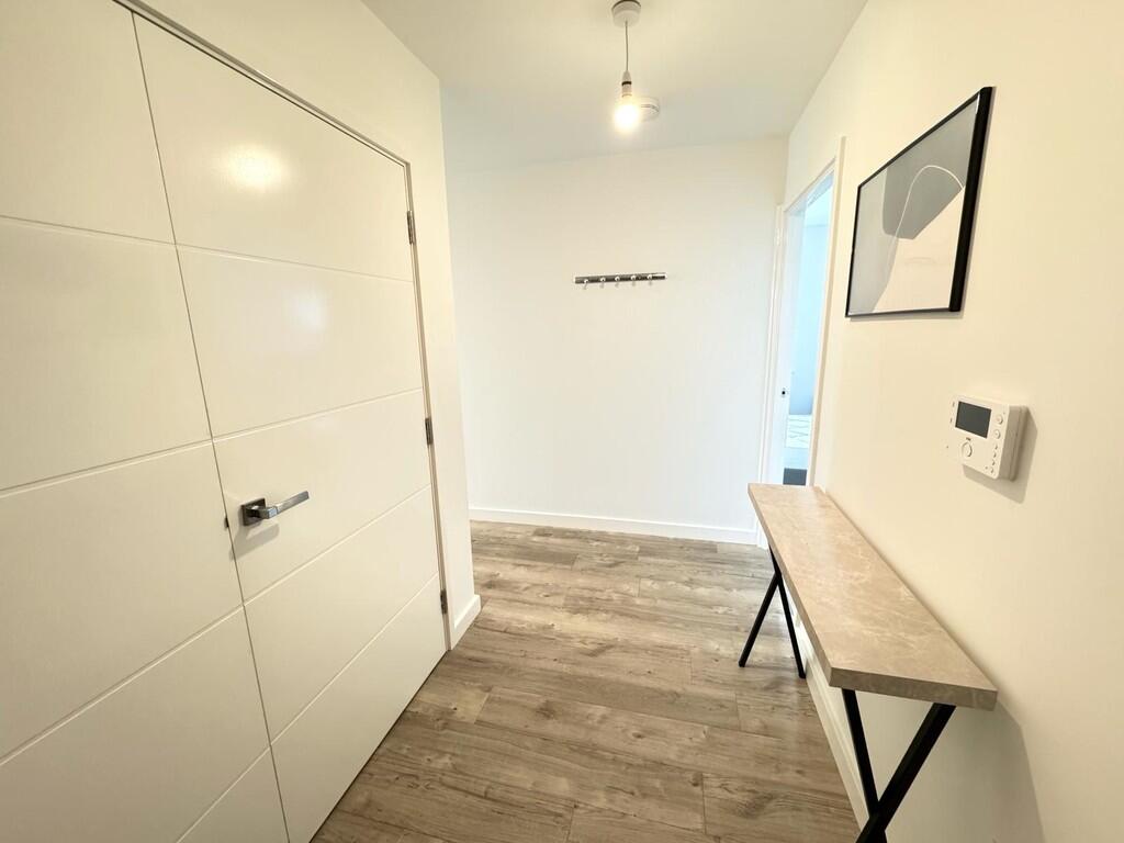 75c36d61-0677-42b...