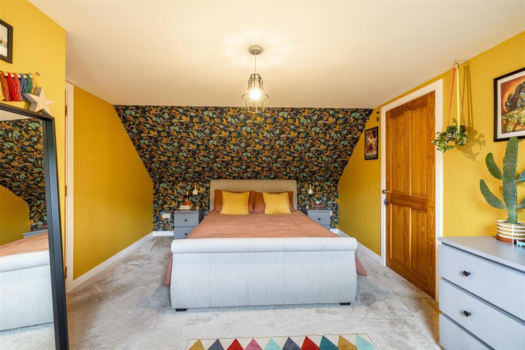 42 Glendinning Terrace Galashiels 23.jpg