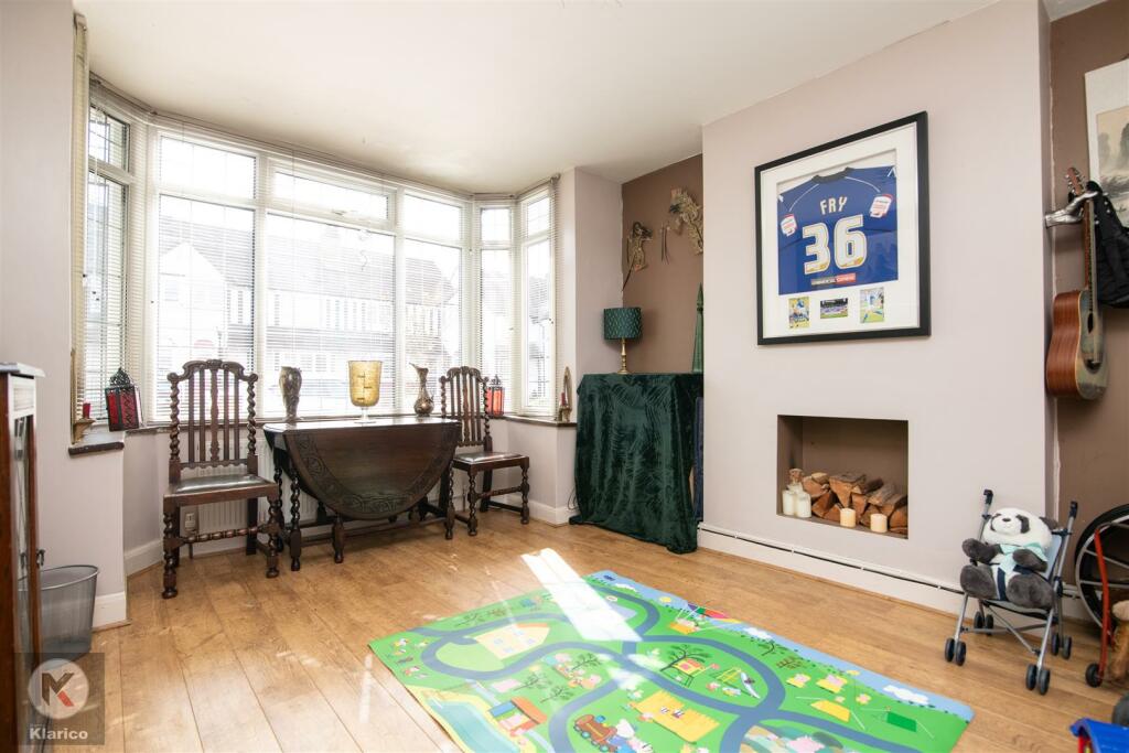 GreshamRd-8.jpg
