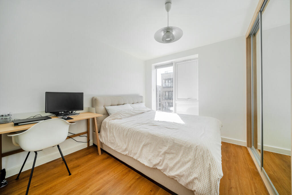 1315795-7-685e62e...