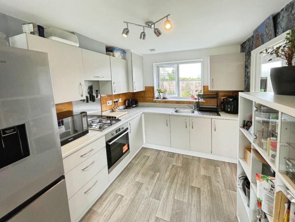 6cab54cf-F-4874-BD48-E25F2EF6E252-1846-00000E72F58