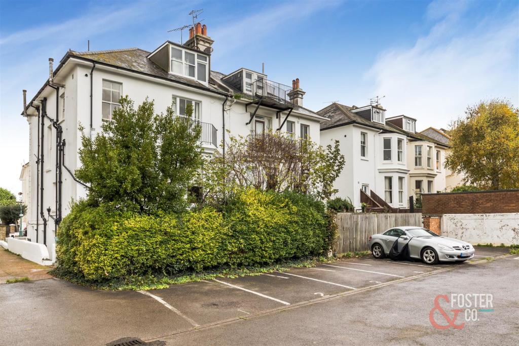Eaton Garden Mansions, Flat 1-15.JPG